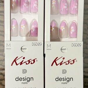 Lot of 4 packs Kiss Design Nails with Pink and White Floral Accents